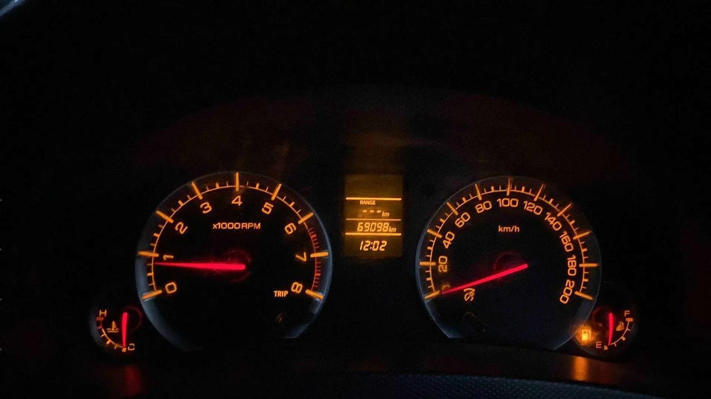 2017 Maruti Swift VXI, Petrol, Manual, 69,165 km, Odometer Image