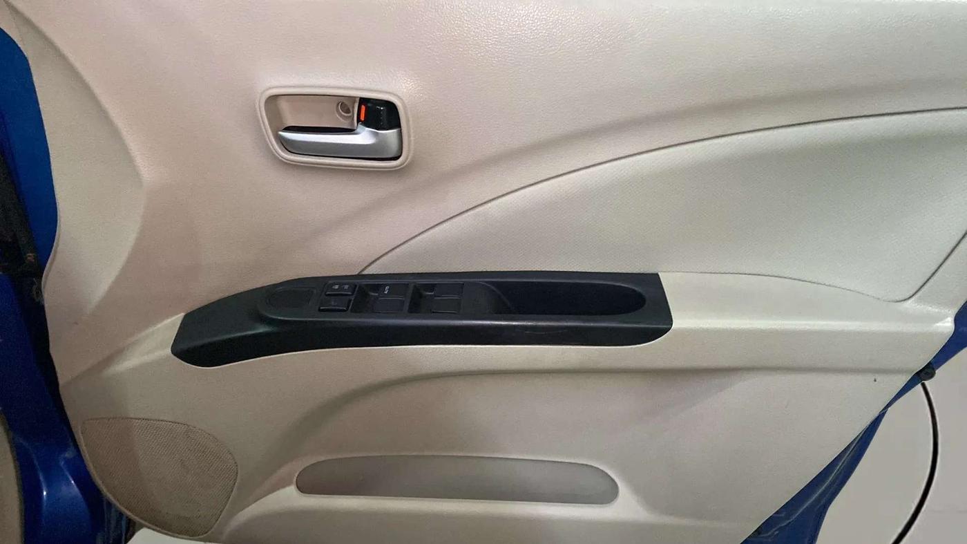 2018 Maruti Celerio VXI CNG, CNG, Manual, 59,400 km, Driver Side Door Panels Control