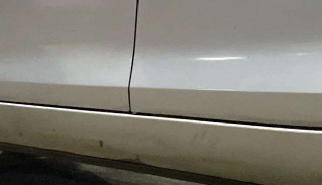 2014 Maruti Swift Dzire VXI, Petrol, Manual, 58,297 km, Left running board - Slightly dented