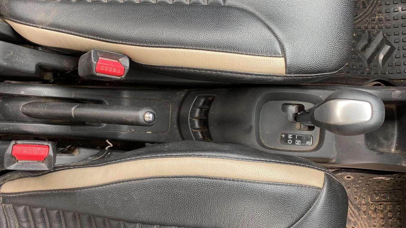 2017 Maruti Wagon R 1.0 VXI + (O) AMT, CNG, Automatic, 50,158 km, Gear Lever