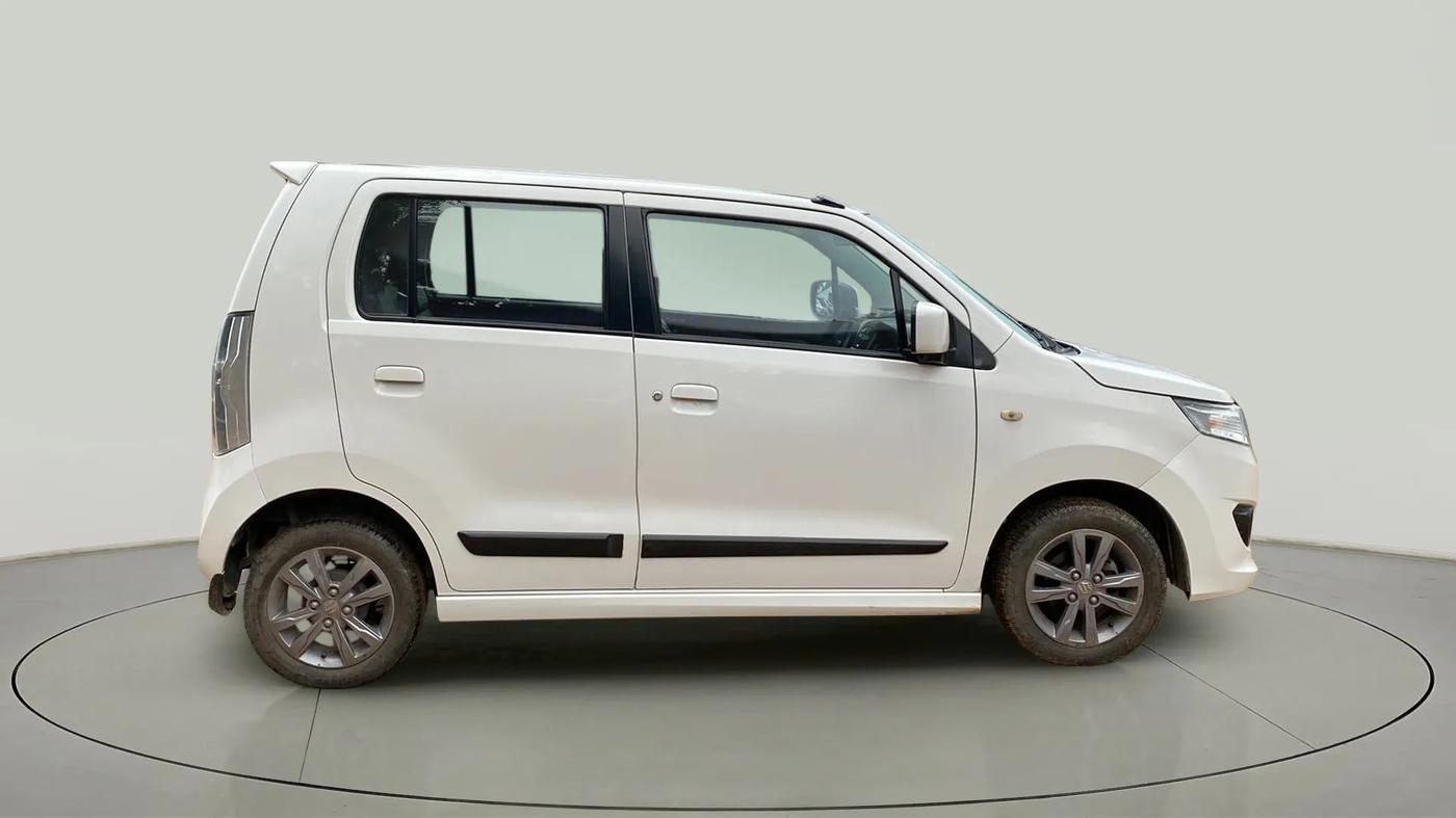 2017 Maruti Wagon R 1.0 VXI + (O) AMT, CNG, Automatic, 50,158 km, Right Side View