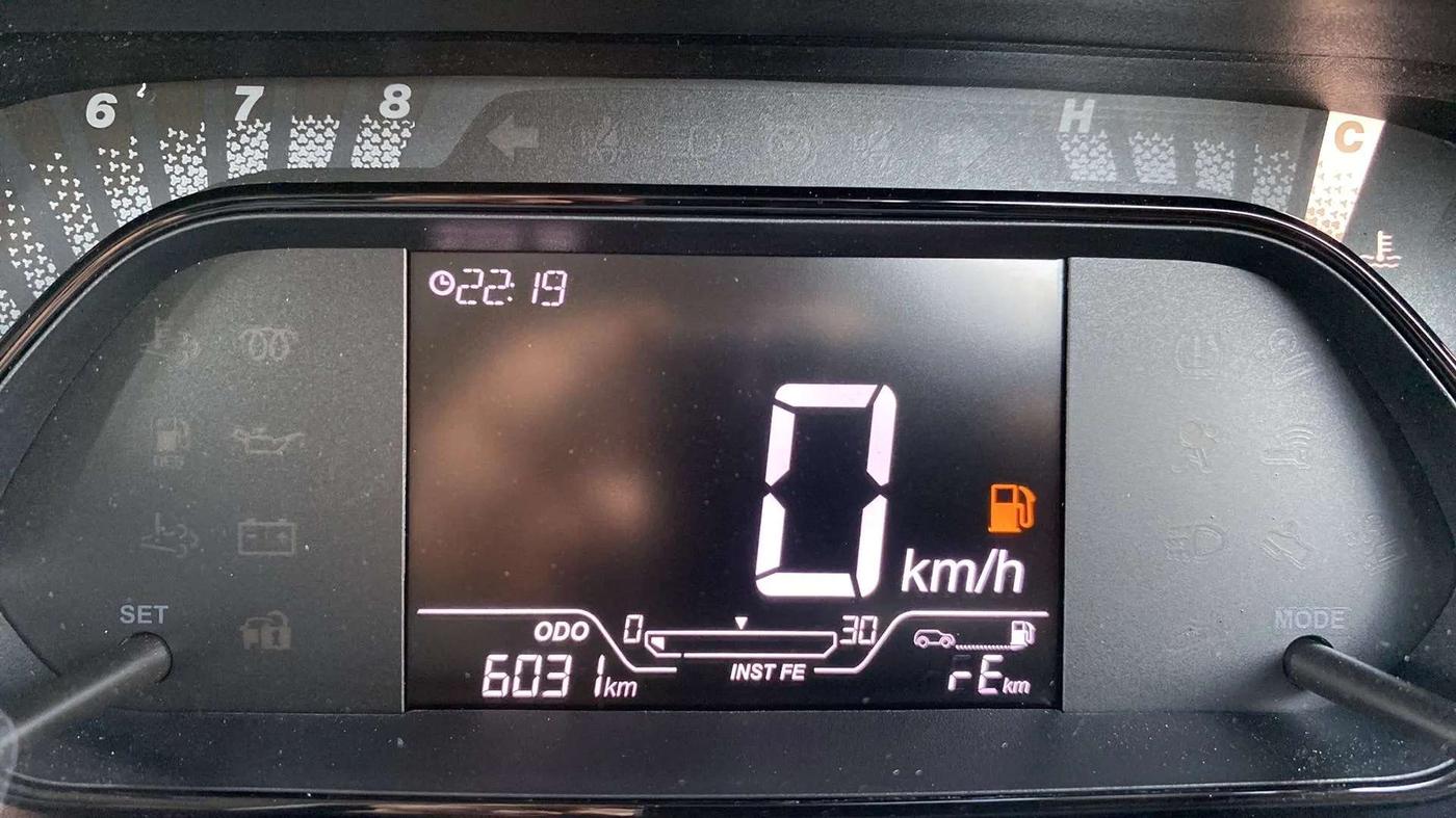 2023 Tata Tiago XT RHYTHM PETROL, Petrol, Manual, 6,166 km, Odometer Image