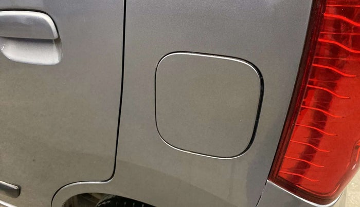 2013 Maruti Wagon R 1.0 VXI, Petrol, Manual, 21,083 km, Left quarter panel - Slightly dented