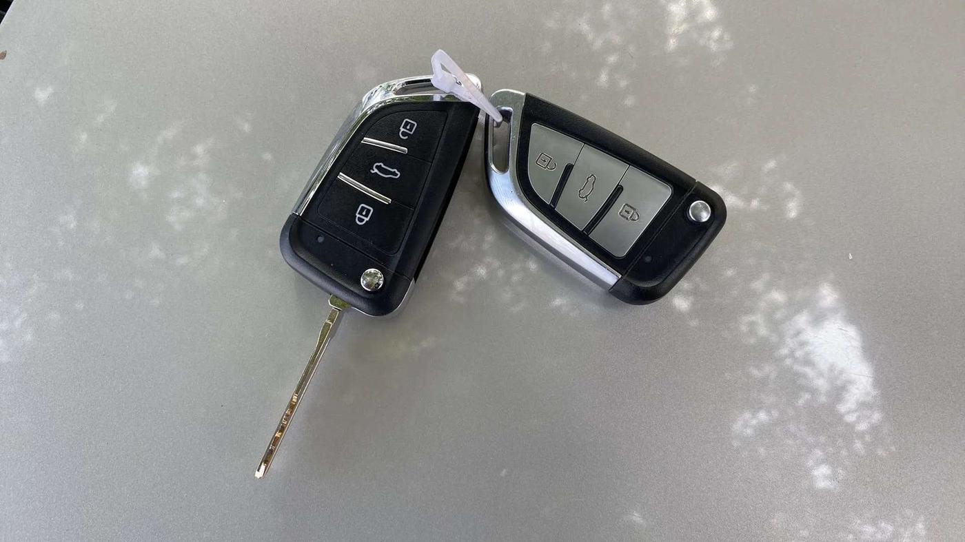 2019 Maruti Alto LXI CNG, CNG, Manual, 30,317 km, Key Close Up