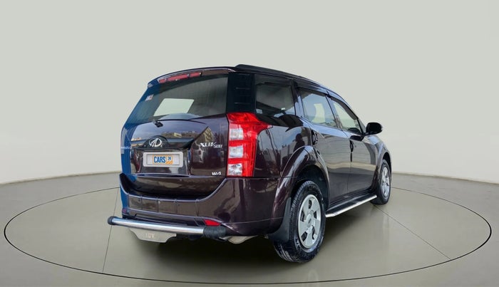 2016 Mahindra XUV500 W4, Diesel, Manual, 45,852 km, Right Back Diagonal