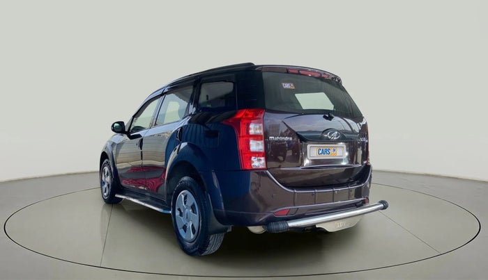 2016 Mahindra XUV500 W4, Diesel, Manual, 45,852 km, Left Back Diagonal