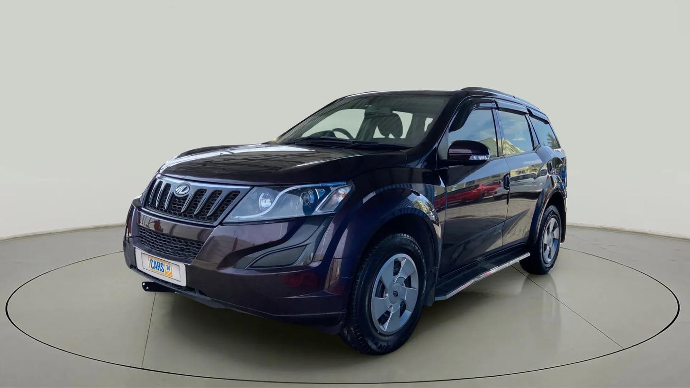 2016 Mahindra XUV500 W4, Diesel, Manual, 45,852 km, Left Front Diagonal