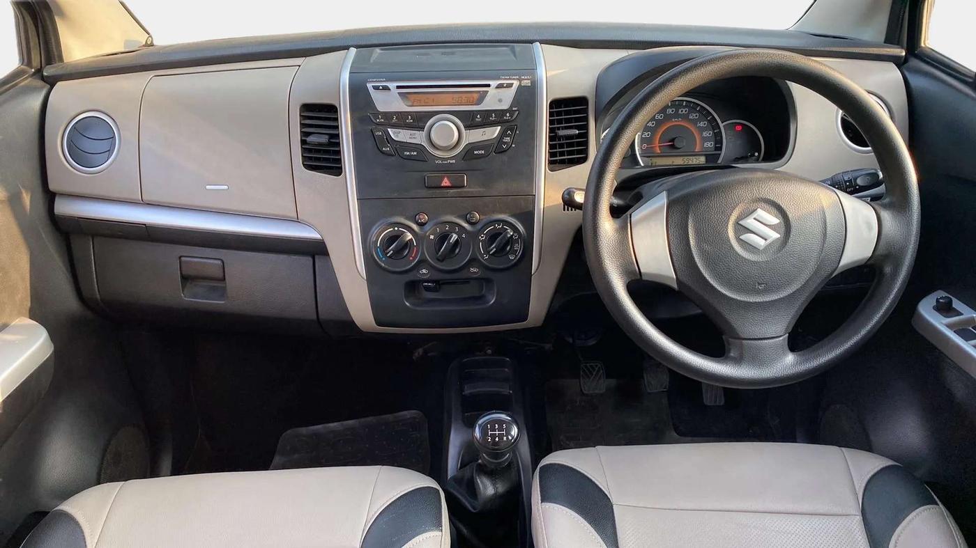 2015 Maruti Wagon R 1.0 VXI, Petrol, Manual, 59,741 km, Dashboard