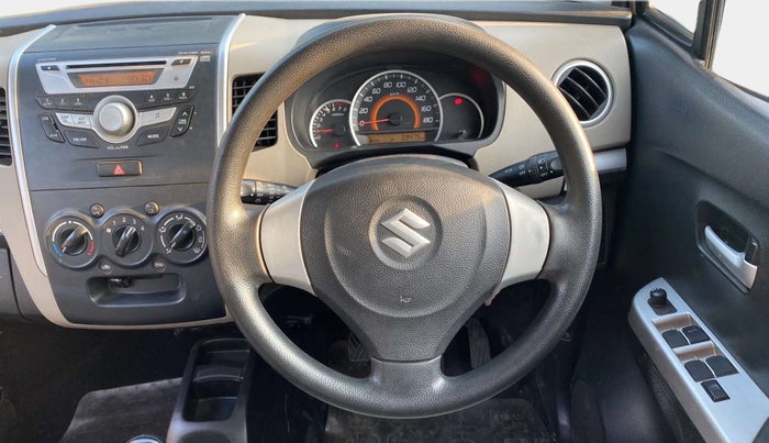 2015 Maruti Wagon R 1.0 VXI, Petrol, Manual, 59,741 km, Steering Wheel Close Up