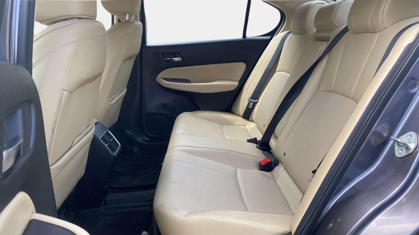 2021 Honda City 1.5L I-VTEC ZX CVT, Petrol, Automatic, 14,847 km, Right Side Rear Door Cabin