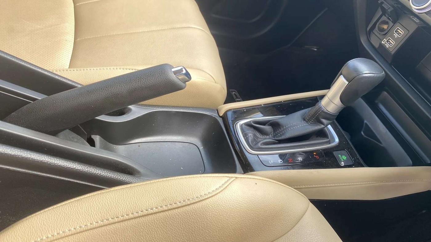 2021 Honda City 1.5L I-VTEC ZX CVT, Petrol, Automatic, 14,847 km, Gear Lever
