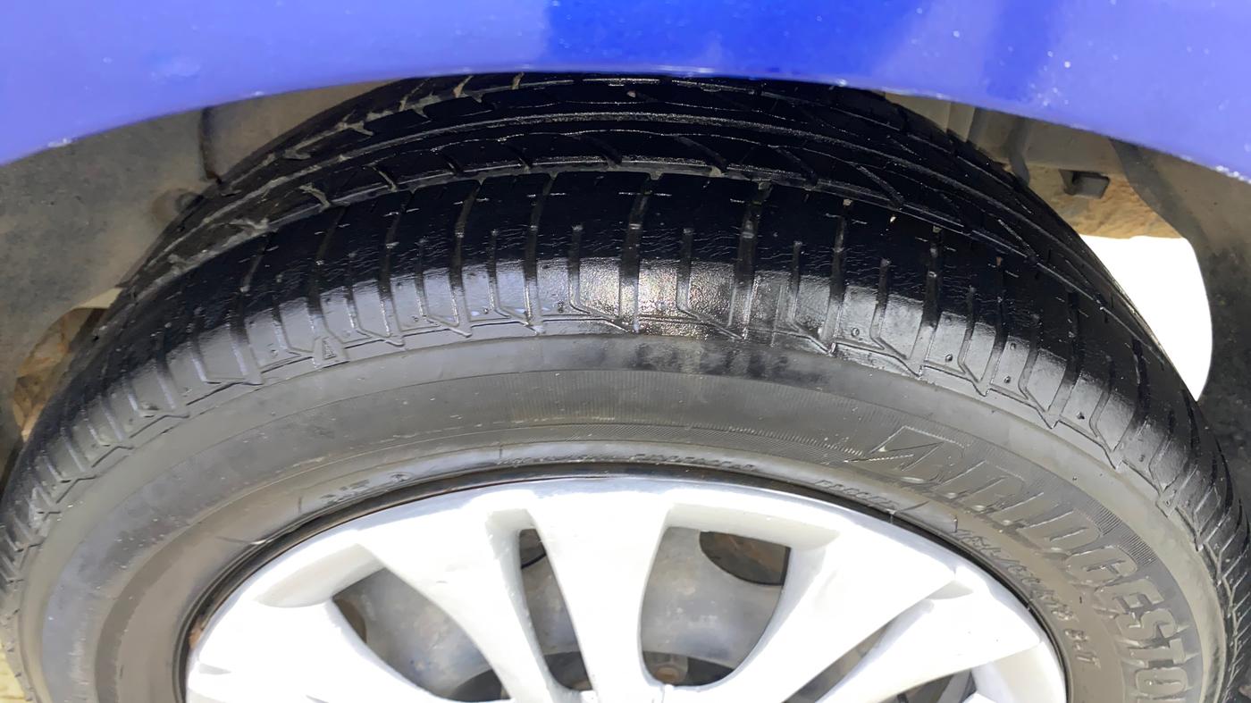 2015 Tata Zest XMS PETROL, Petrol, Manual, 75,968 km, Left Rear Tyre Tread