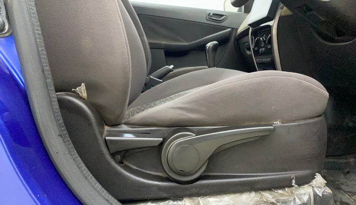 2015 Tata Zest XMS PETROL, Petrol, Manual, 75,968 km, Driver Side Adjustment Panel