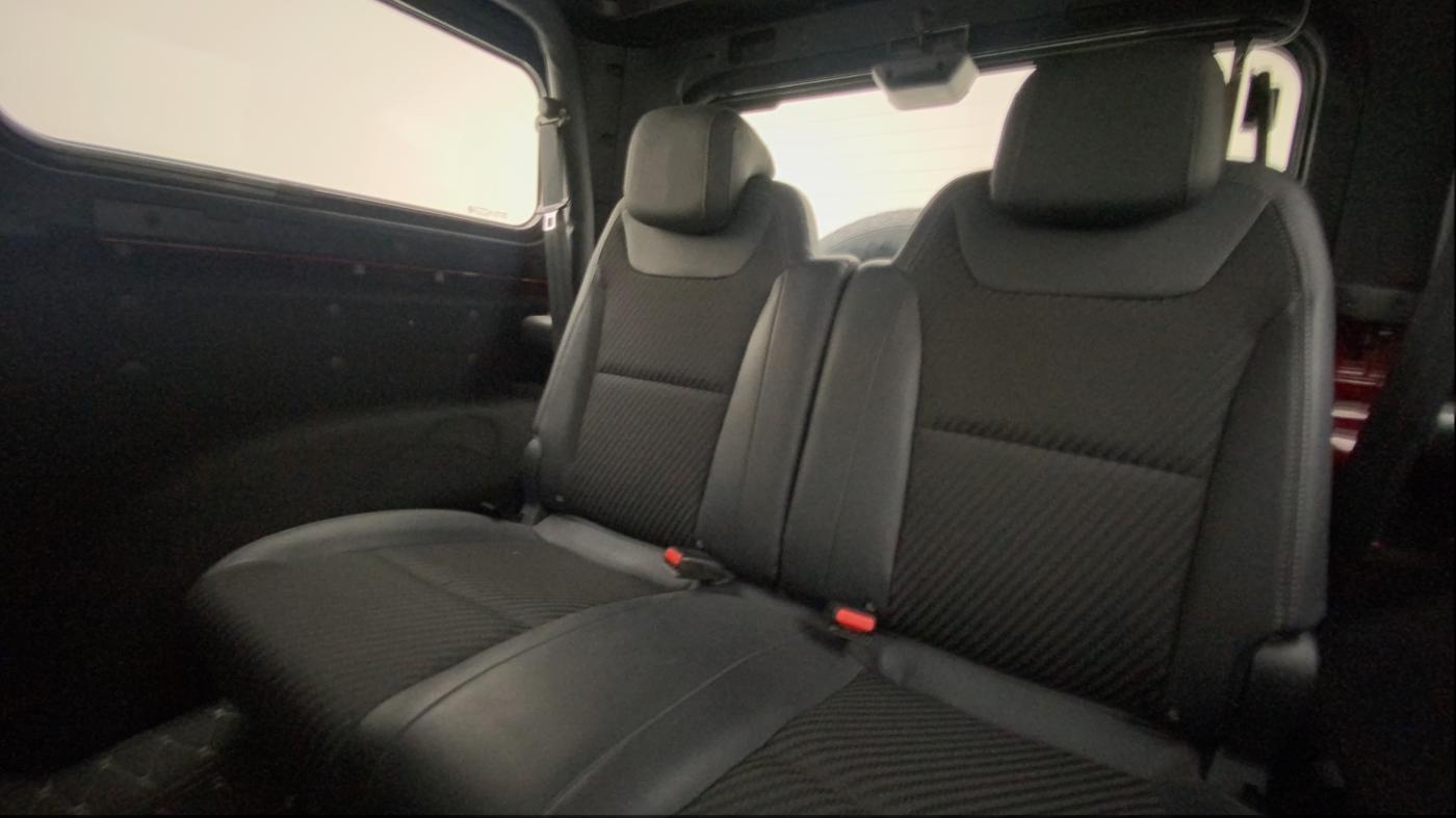 2022 Mahindra Thar LX PETROL HT 4WD AT, Petrol, Automatic, 9,553 km, Right Side Rear Door Cabin