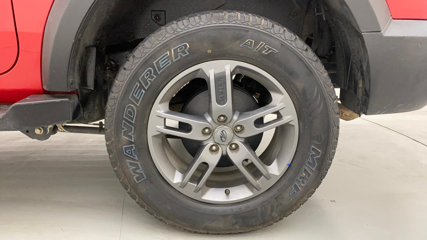2022 Mahindra Thar LX PETROL HT 4WD AT, Petrol, Automatic, 9,553 km, Left Rear Wheel