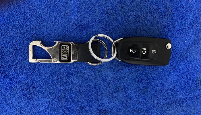 2021 Tata Tiago XZ PLUS PETROL, Petrol, Manual, 37,846 km, Key Close Up