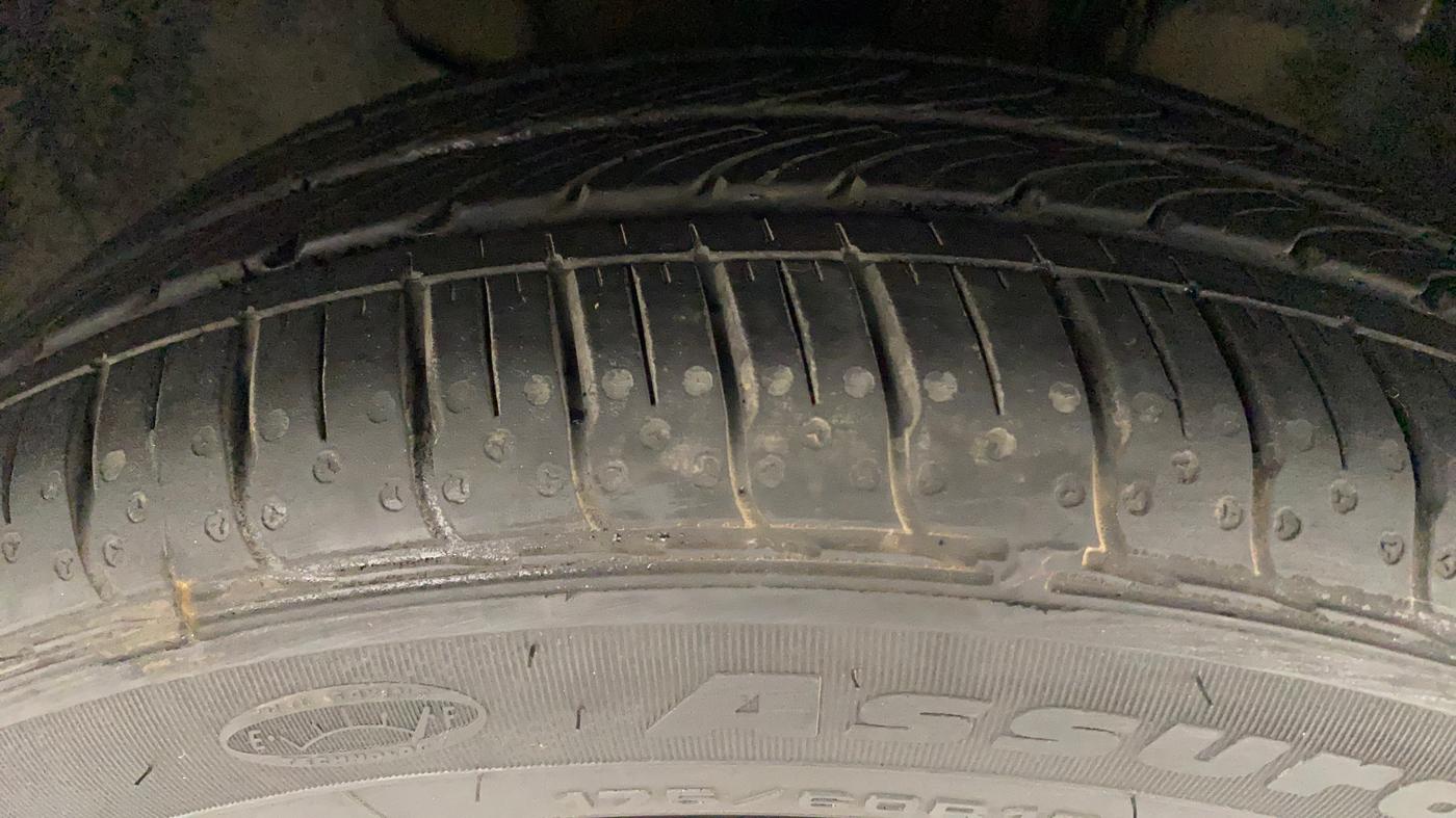 2021 Tata Tiago XZ PLUS PETROL, Petrol, Manual, 37,846 km, Right Front Tyre Tread