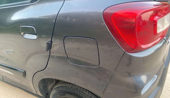 2020 Maruti S PRESSO VXI PLUS AMT, Petrol, Automatic, 23,676 km, Left quarter panel - Minor scratches