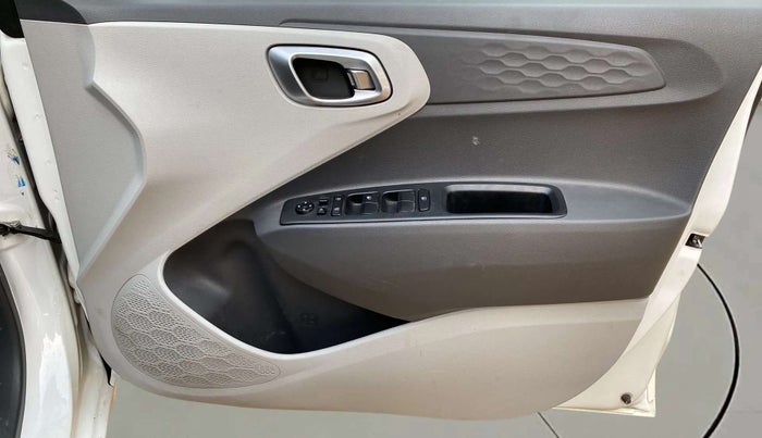 2019 Hyundai GRAND I10 NIOS SPORTZ AMT 1.2 KAPPA VTVT, Petrol, Automatic, 34,527 km, Driver Side Door Panels Control