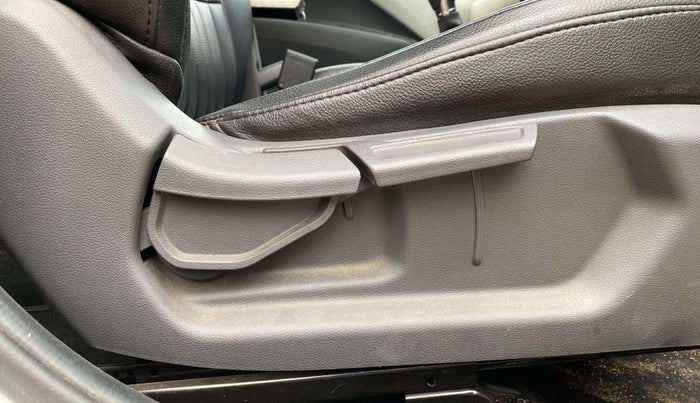 2019 Hyundai GRAND I10 NIOS SPORTZ AMT 1.2 KAPPA VTVT, Petrol, Automatic, 34,527 km, Driver Side Adjustment Panel