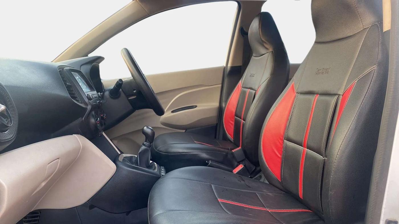 2021 Hyundai NEW SANTRO SPORTZ MT, Petrol, Manual, 30,126 km, Right Side Front Door Cabin