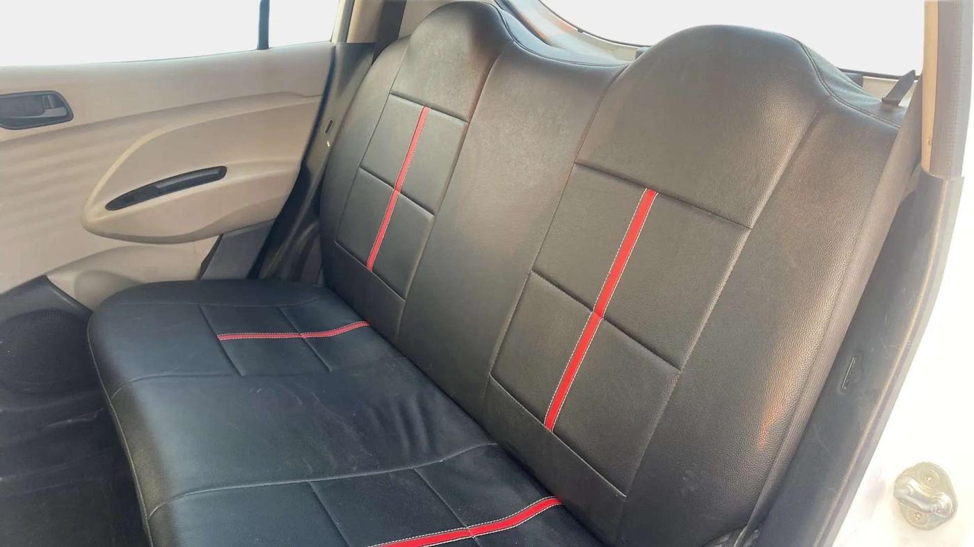 2021 Hyundai NEW SANTRO SPORTZ MT, Petrol, Manual, 30,126 km, Right Side Rear Door Cabin