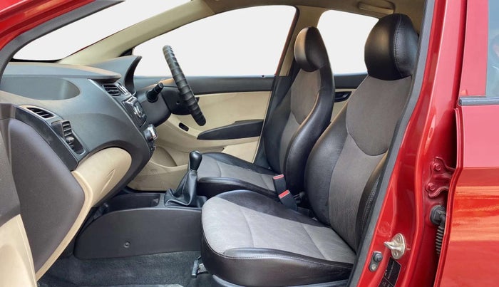 2013 Hyundai Eon ERA +, Petrol, Manual, 70,887 km, Right Side Front Door Cabin