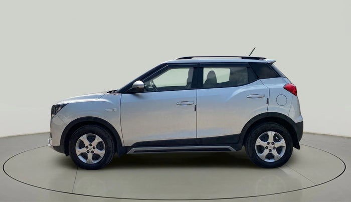 2020 Mahindra XUV300 W6 1.2 PETROL, Petrol, Manual, 16,577 km, Left Side