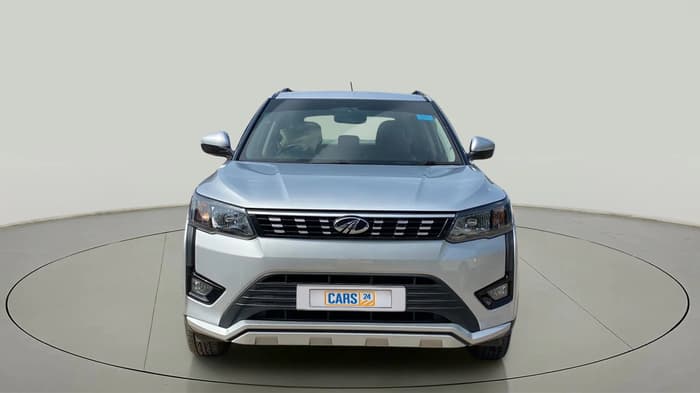 2020 Mahindra XUV300 W6 1.2 PETROL, Petrol, Manual, 16,577 km, Front