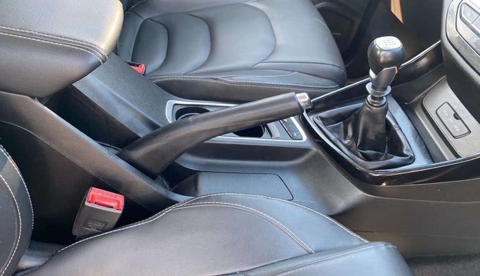 2019 MG HECTOR SHARP 2.0 DIESEL, Diesel, Manual, 44,598 km, Gear Lever