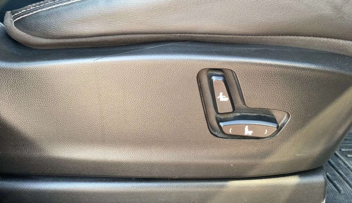 2019 MG HECTOR SHARP 2.0 DIESEL, Diesel, Manual, 44,598 km, Driver Side Adjustment Panel