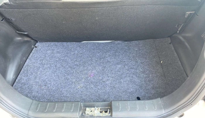 2023 Maruti Alto LXI O, Petrol, Manual, 13,019 km, Boot Inside