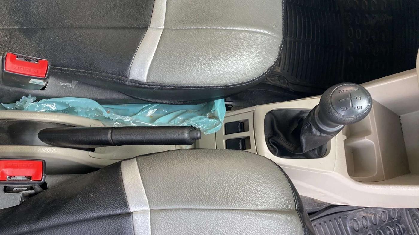 2023 Maruti Alto LXI O, Petrol, Manual, 13,019 km, Gear Lever