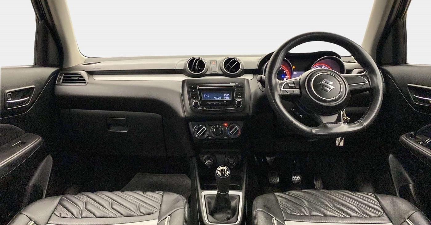 2020 Maruti Swift VXI, Petrol, Manual, 23,675 km, Dashboard