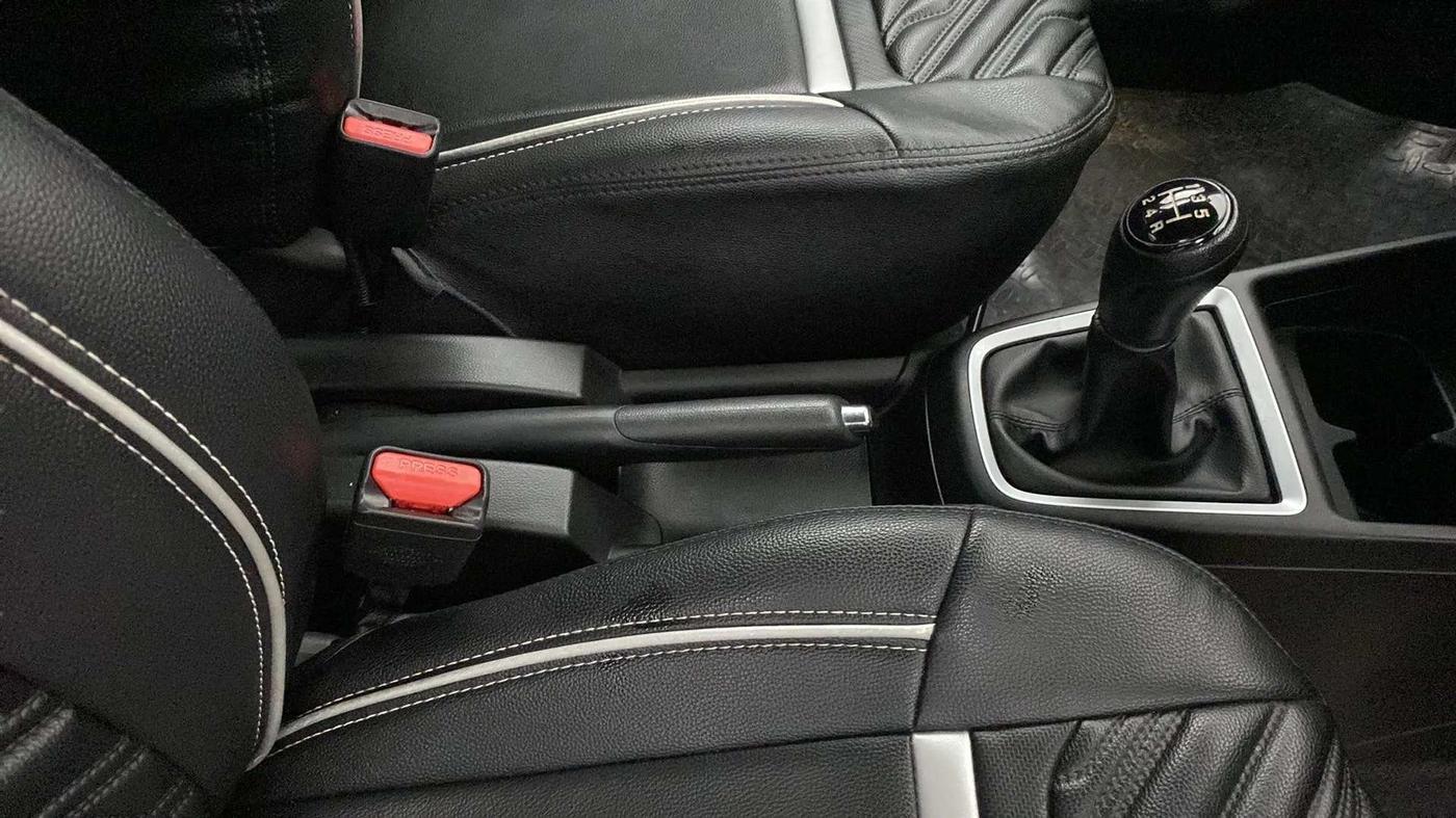 2020 Maruti Swift VXI, Petrol, Manual, 23,675 km, Gear Lever