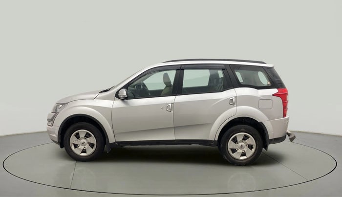 2015 Mahindra XUV500 W6, Diesel, Manual, 26,320 km, Left Side