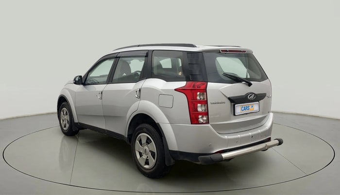 2015 Mahindra XUV500 W6, Diesel, Manual, 26,320 km, Left Back Diagonal
