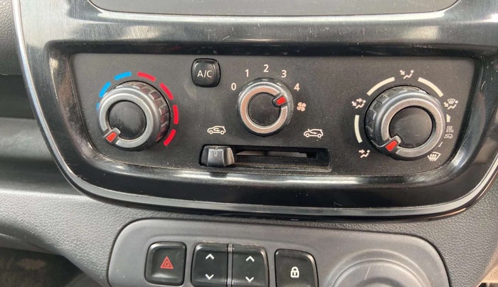 2016 Renault Kwid RXT 0.8, Petrol, Manual, 41,568 km, Dashboard - Air Re-circulation knob is not working