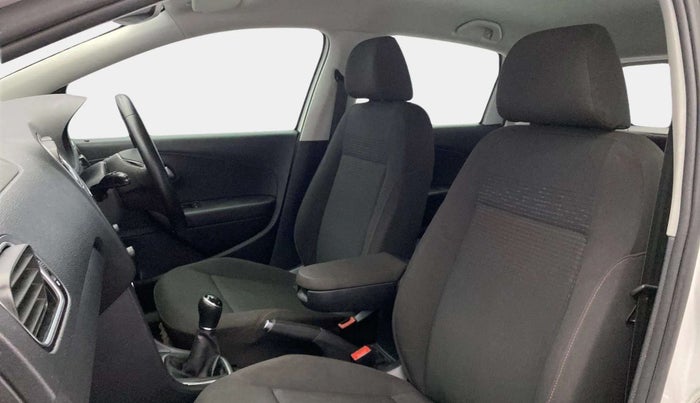 2020 Volkswagen Polo HIGHLINE PLUS 1.0, Petrol, Manual, 46,402 km, Right Side Front Door Cabin
