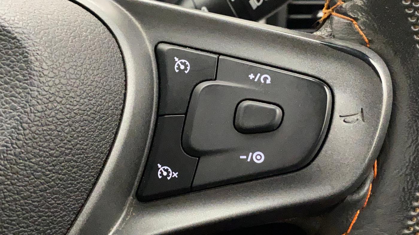 2022 Tata PUNCH ACCOMPLISHED MT, Petrol, Manual, 17,161 km, Adaptive Cruise Control