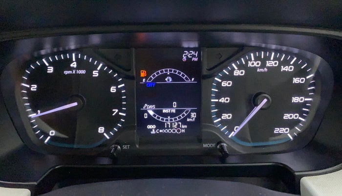2022 Tata PUNCH ACCOMPLISHED MT, Petrol, Manual, 17,161 km, Odometer Image