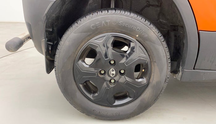 2022 Tata PUNCH ACCOMPLISHED MT, Petrol, Manual, 17,161 km, Right Rear Wheel
