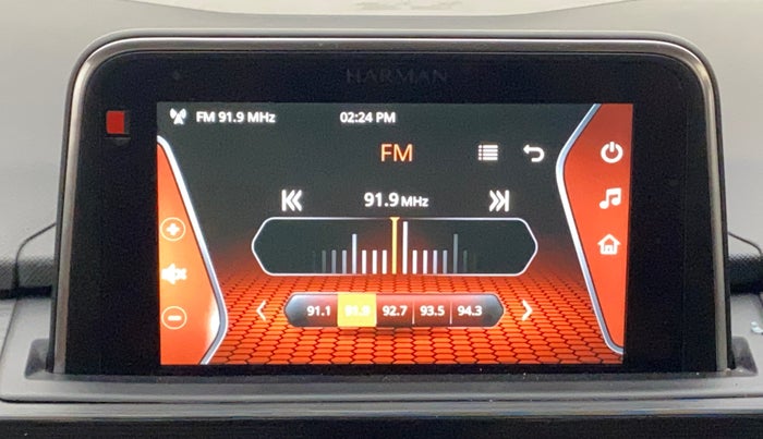 2022 Tata PUNCH ACCOMPLISHED MT, Petrol, Manual, 17,161 km, Infotainment System
