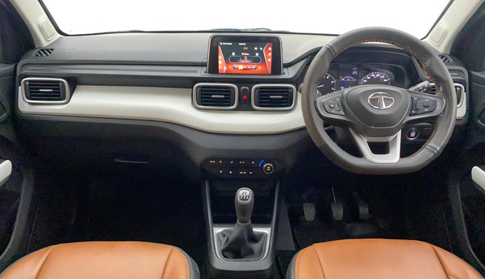 2022 Tata PUNCH ACCOMPLISHED MT, Petrol, Manual, 17,161 km, Dashboard