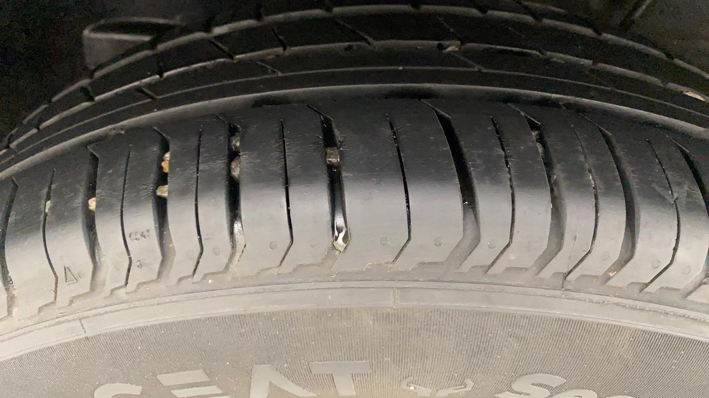2022 Tata PUNCH ACCOMPLISHED MT, Petrol, Manual, 17,161 km, Right Rear Tyre Tread