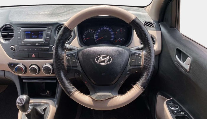 2015 Hyundai Xcent S (O) 1.2, Petrol, Manual, 52,488 km, Steering Wheel Close Up