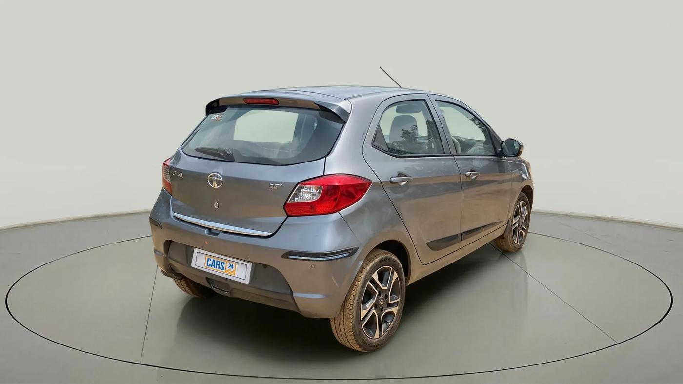 2019 Tata Tiago XZ PLUS PETROL, Petrol, Manual, 28,499 km, Right Back Diagonal