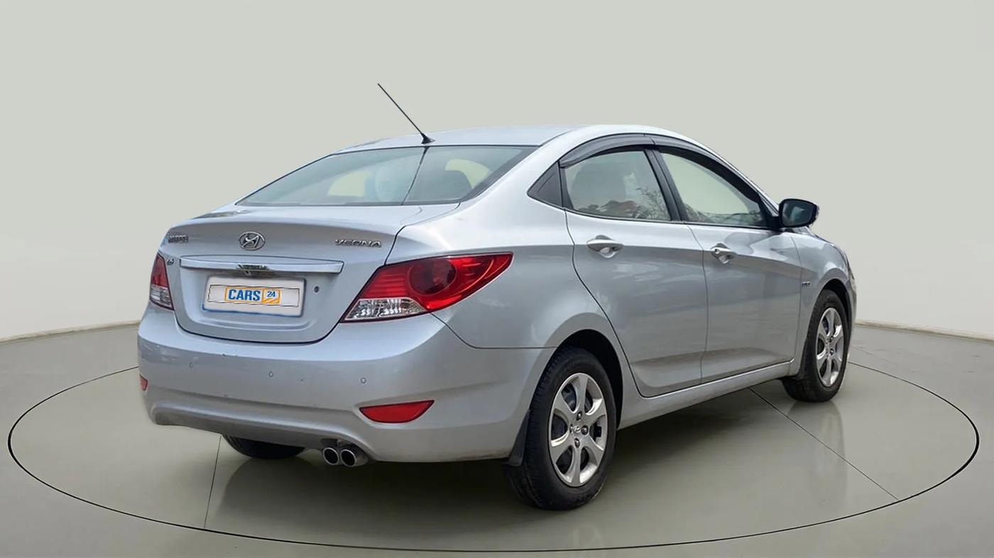 2013 Hyundai Verna FLUIDIC 1.6 VTVT EX, Petrol, Manual, 37,183 km, Right Back Diagonal