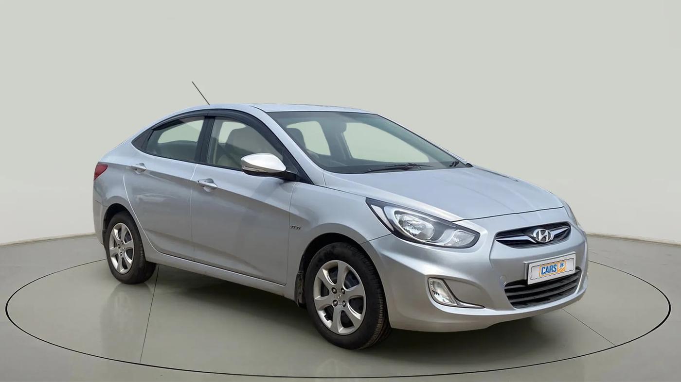 2013 Hyundai Verna FLUIDIC 1.6 VTVT EX, Petrol, Manual, 37,183 km, SRP