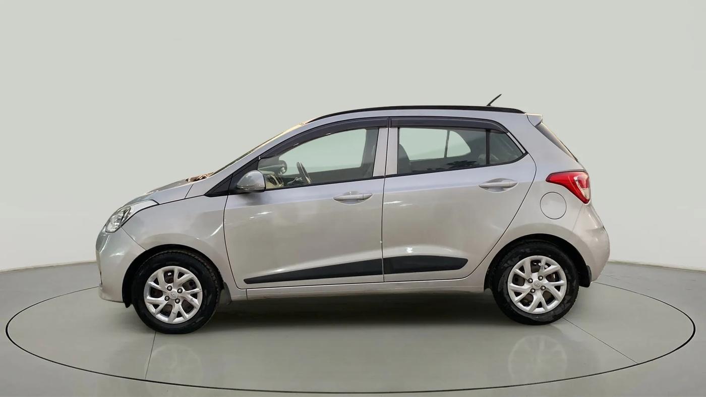 2018 Hyundai Grand i10 SPORTZ 1.2 KAPPA VTVT, Petrol, Manual, 46,842 km, Left Side